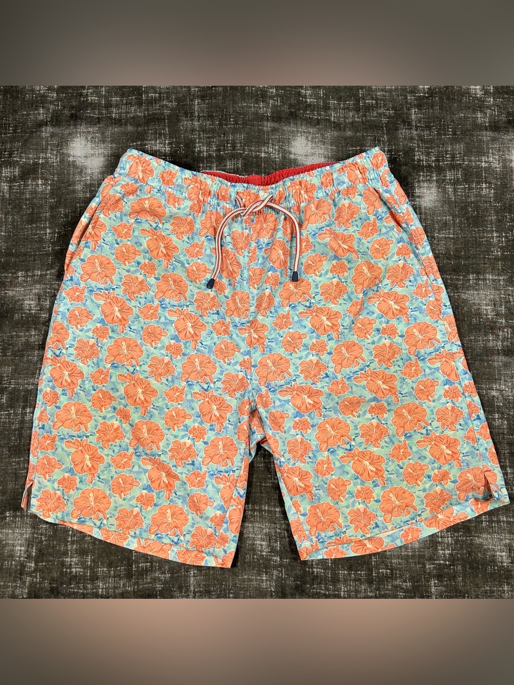 Peter Millar Seaside Swim Trunks Mens Medium 8" Lined Colorful Hibiscus Floral